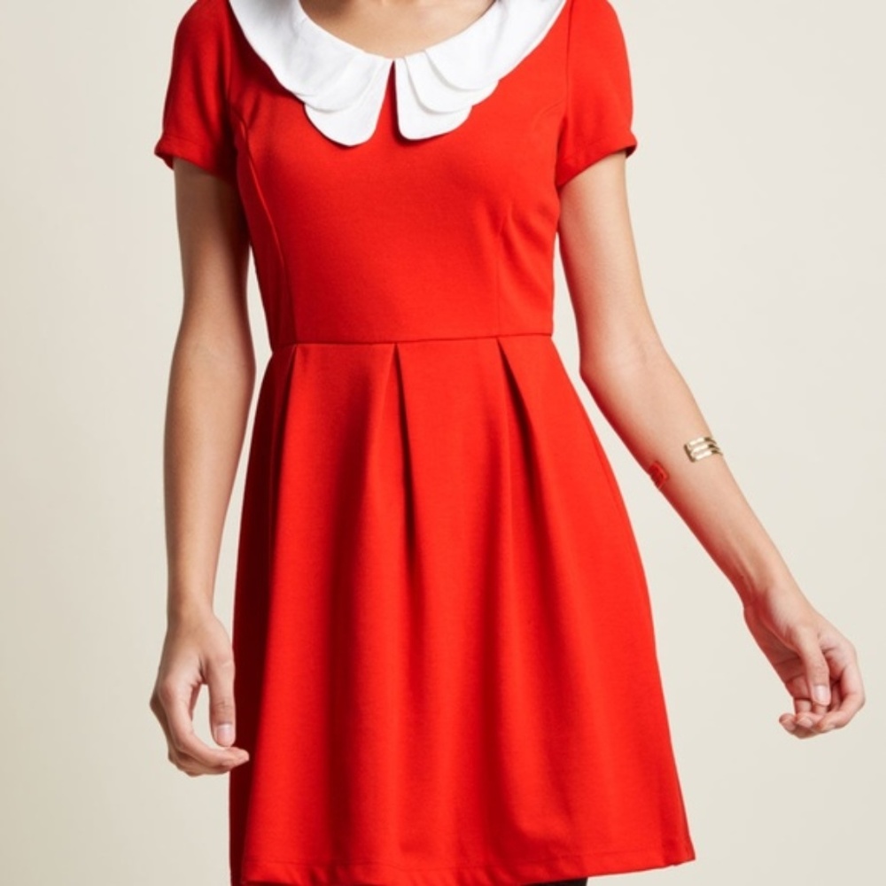 Sunny Girl/Modcloth triple peter pan collar dress